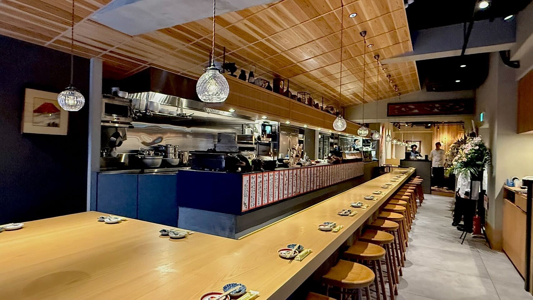 鮨酒場 三条スシトフジ