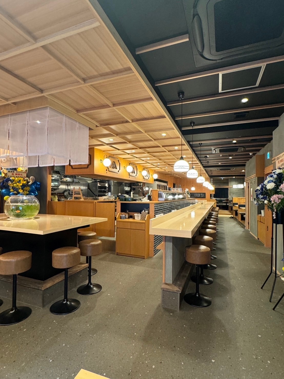 裏難波スシトフジ